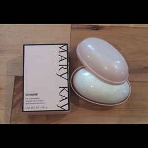 MARY KAY TimeWise 3-In-1 Cleansing …